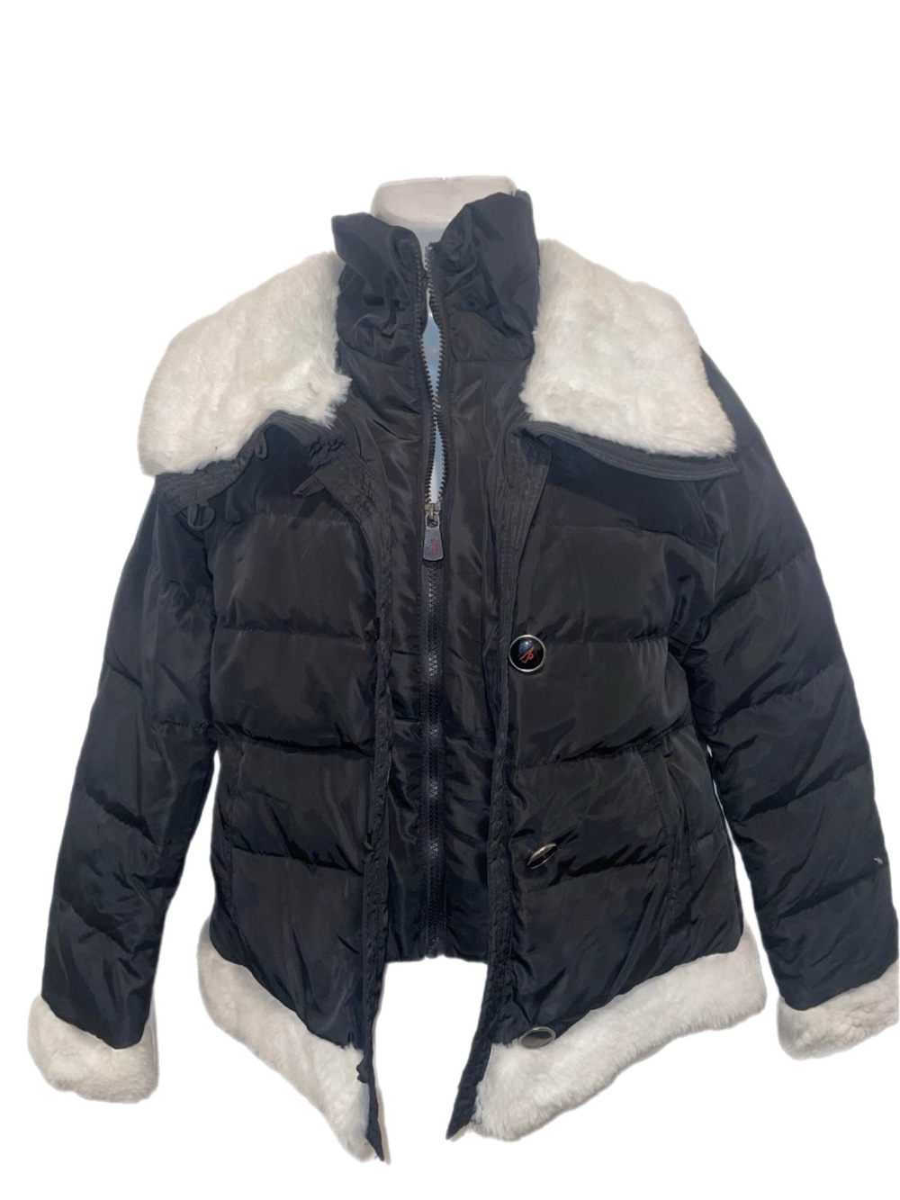 Black Puffer Jacket with White Faux Fur Trim - Mcnoieyr